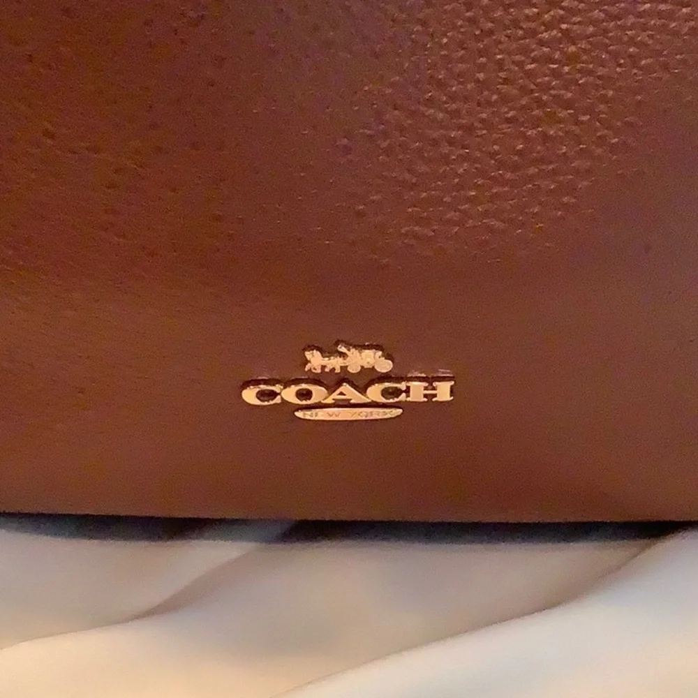 Coach Brown Leather Shoulder Bag - Picture 2 of 6